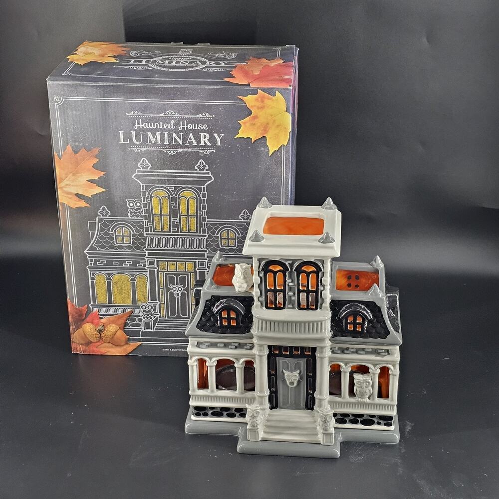 2014 Bath & Body Works Halloween Haunted Owl House Luminary Tea Light Candle IOB